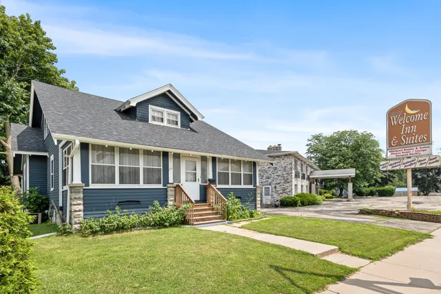 $169,000 | 216 East Fond Du Lac Street, Ripon, WI 54971