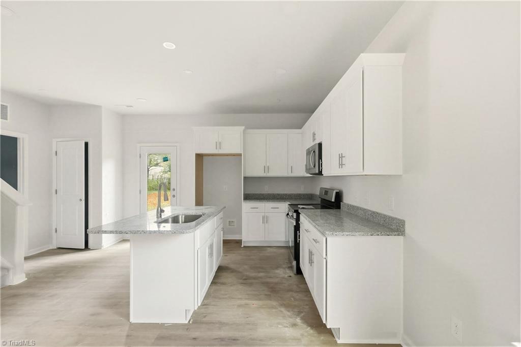 245 Summit Street Rural Hall, NC 27045 - Photo 9 of 35