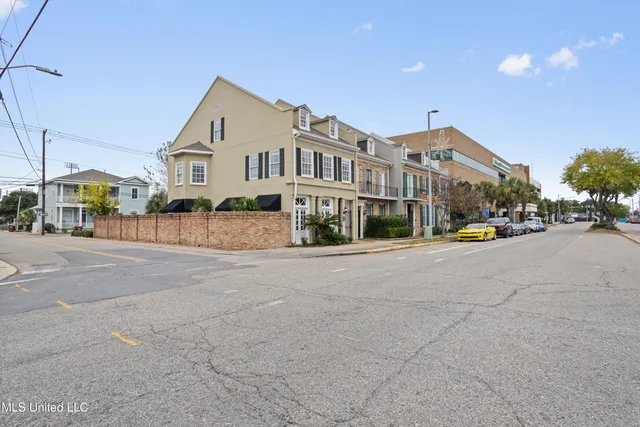 $895,000 | 133 Reynoir Street, Unit 1, Biloxi, MS 39530