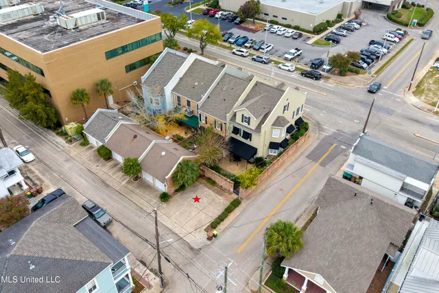 $895,000 | 133 Reynoir Street, Unit 1, Biloxi, MS 39530