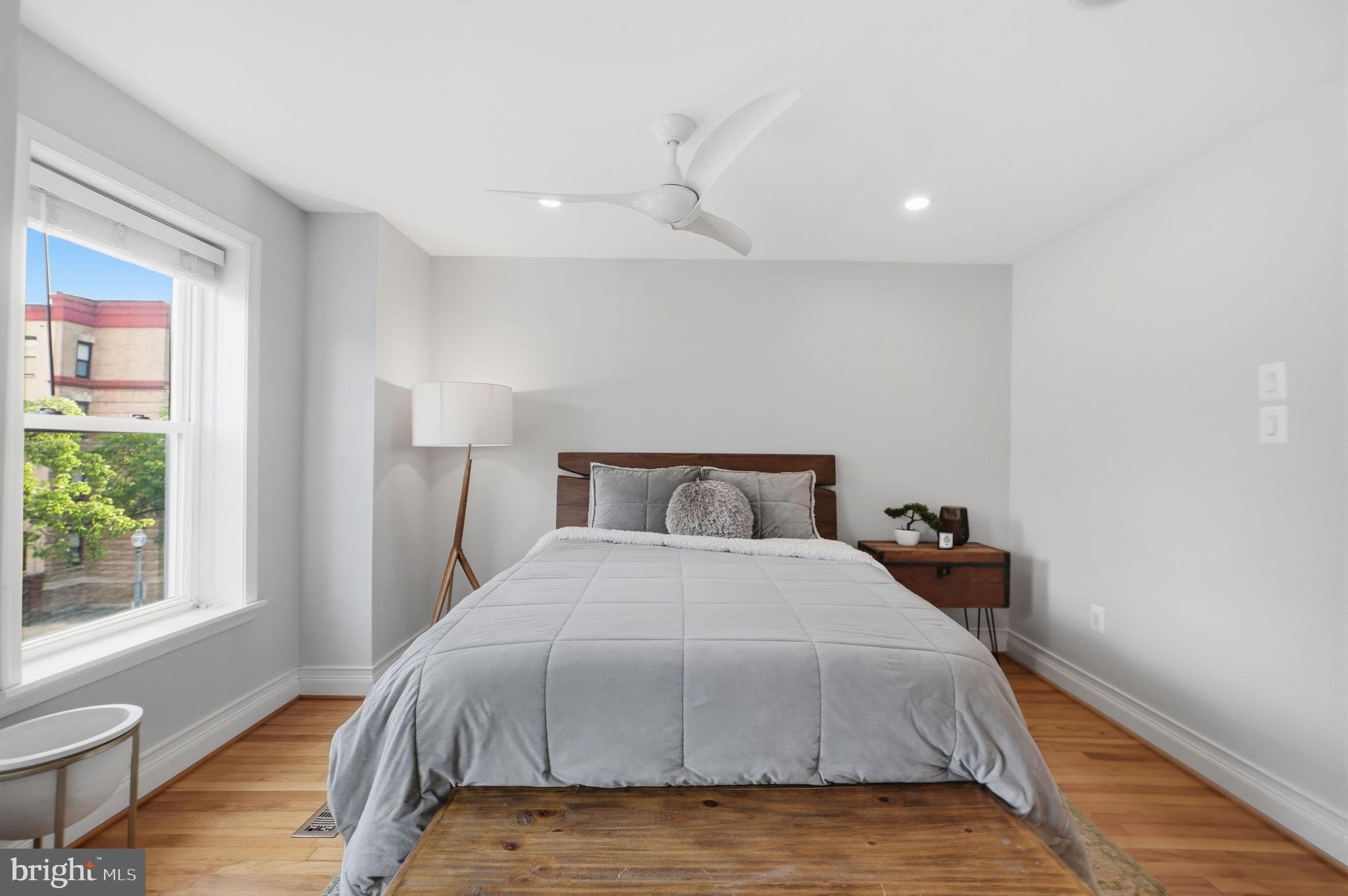 1433 W Street Northwest Washington, DC 20009 - Photo 21 of 36