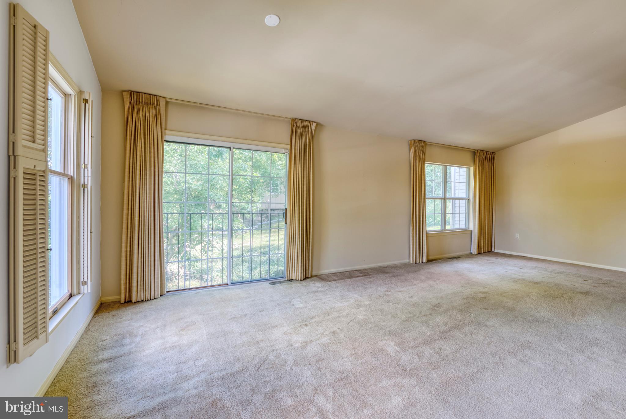 12900 River Oak Place Laurel, MD 20708 - Photo 11 of 32 Dining Room