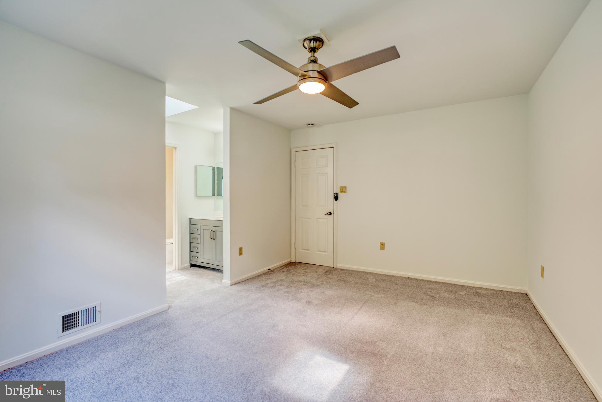 12900 River Oak Place Laurel, MD 20708 - Photo 17 of 32 Master Bedroom