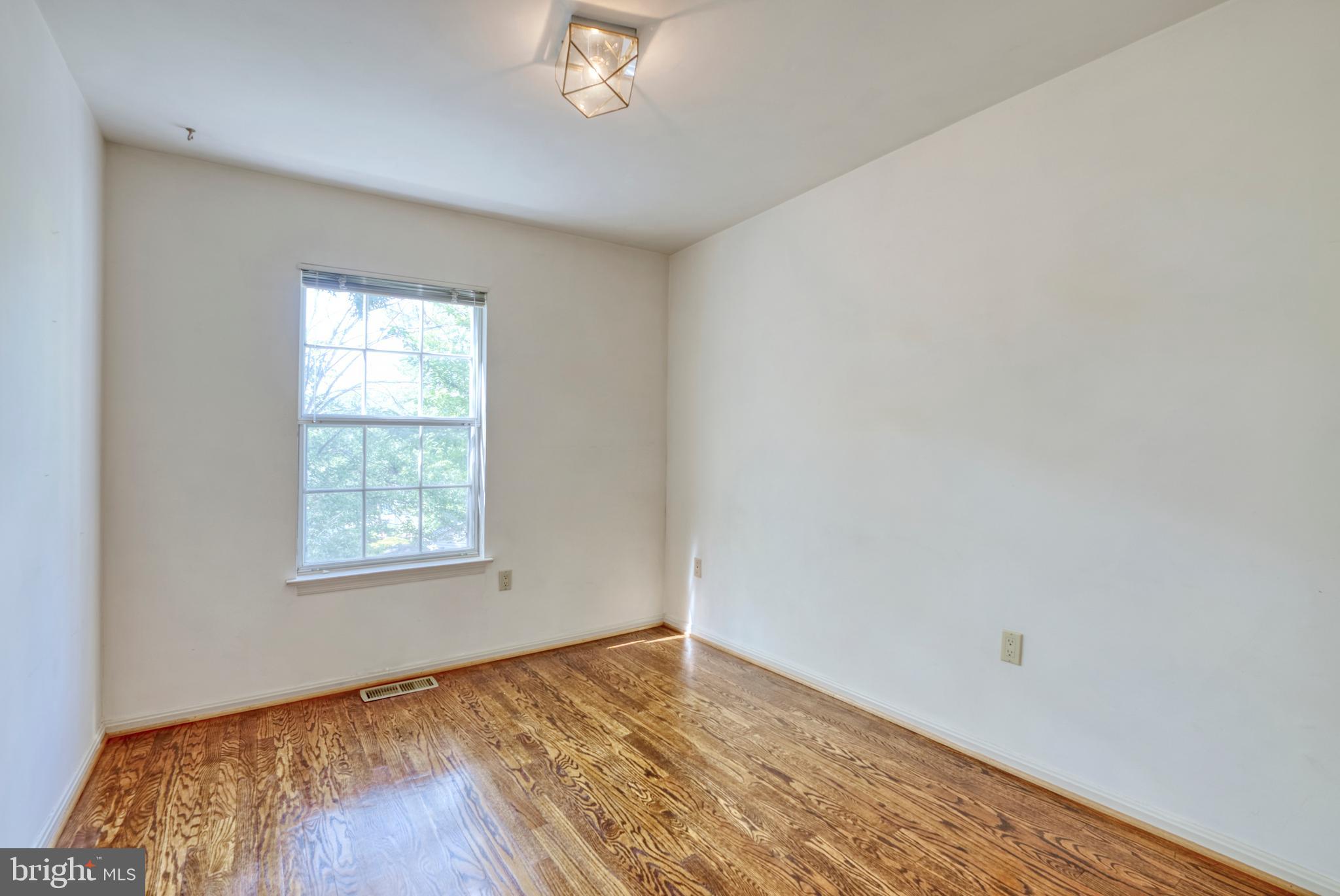 12900 River Oak Place Laurel, MD 20708 - Photo 23 of 32 Third Bedroom