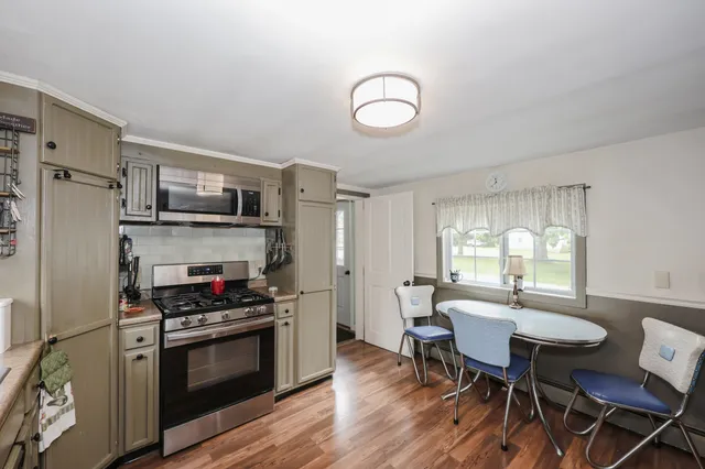 $469,000 | 259 Pembroke Street, Pembroke, NH 03275