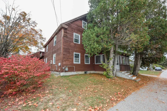 $469,000 | 259 Pembroke Street, Pembroke, NH 03275