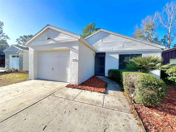 $1,700 | 5 Jamaica Street, Homosassa, FL 34446