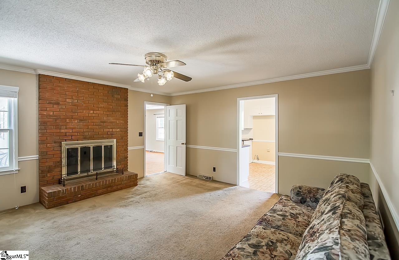 107 Brookbend Road Mauldin, SC 29662 - Photo 13 of 33 Gallery Image 13