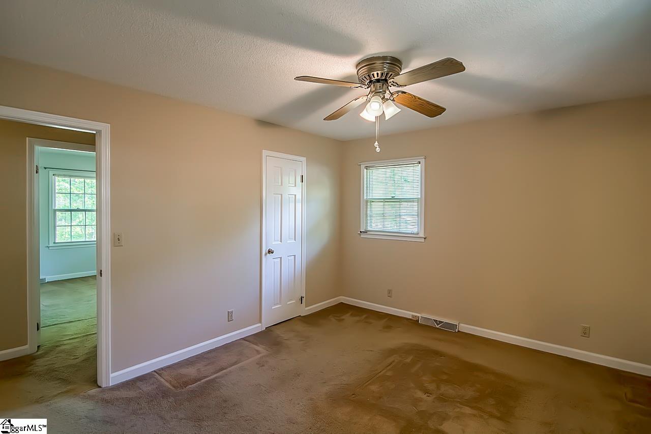 107 Brookbend Road Mauldin, SC 29662 - Photo 20 of 33 Gallery Image 20
