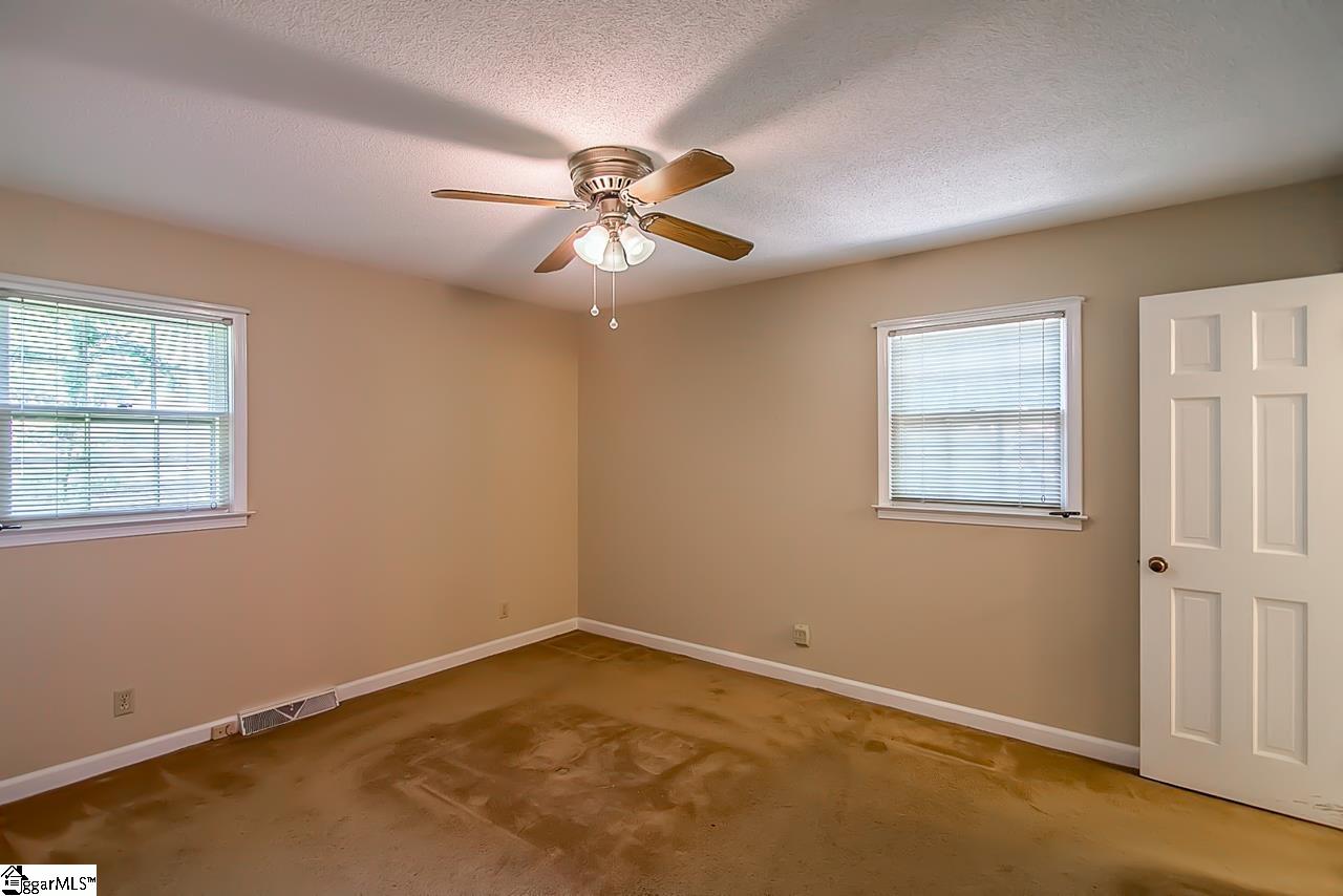 107 Brookbend Road Mauldin, SC 29662 - Photo 21 of 33 Gallery Image 21