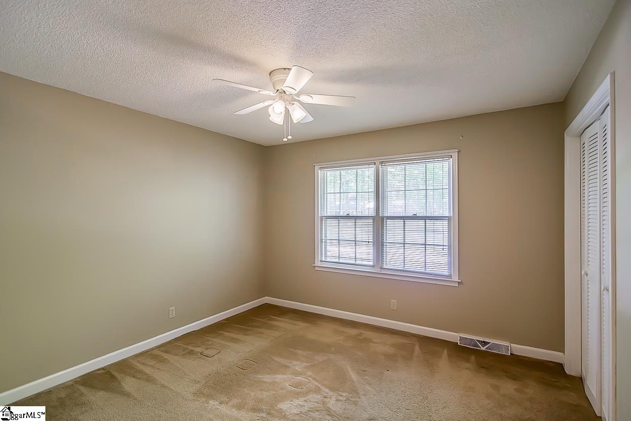 107 Brookbend Road Mauldin, SC 29662 - Photo 24 of 33 Gallery Image 24