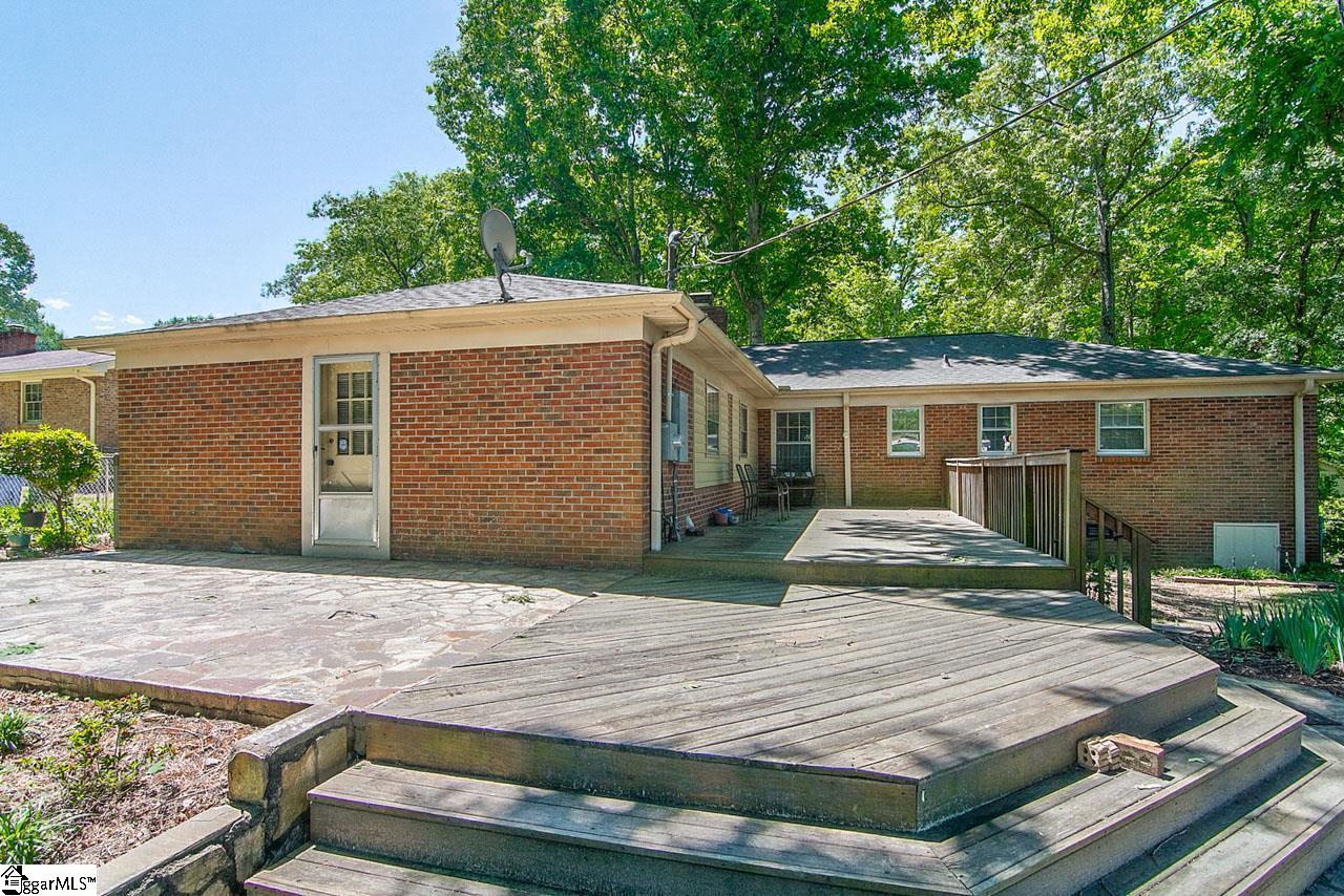 107 Brookbend Road Mauldin, SC 29662 - Photo 27 of 33 Gallery Image 27
