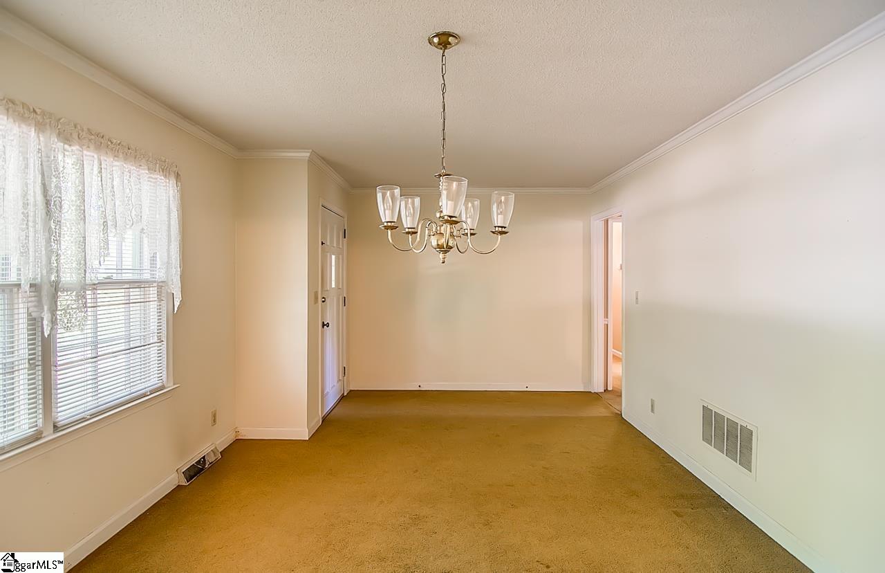 107 Brookbend Road Mauldin, SC 29662 - Photo 5 of 33 Gallery Image 5