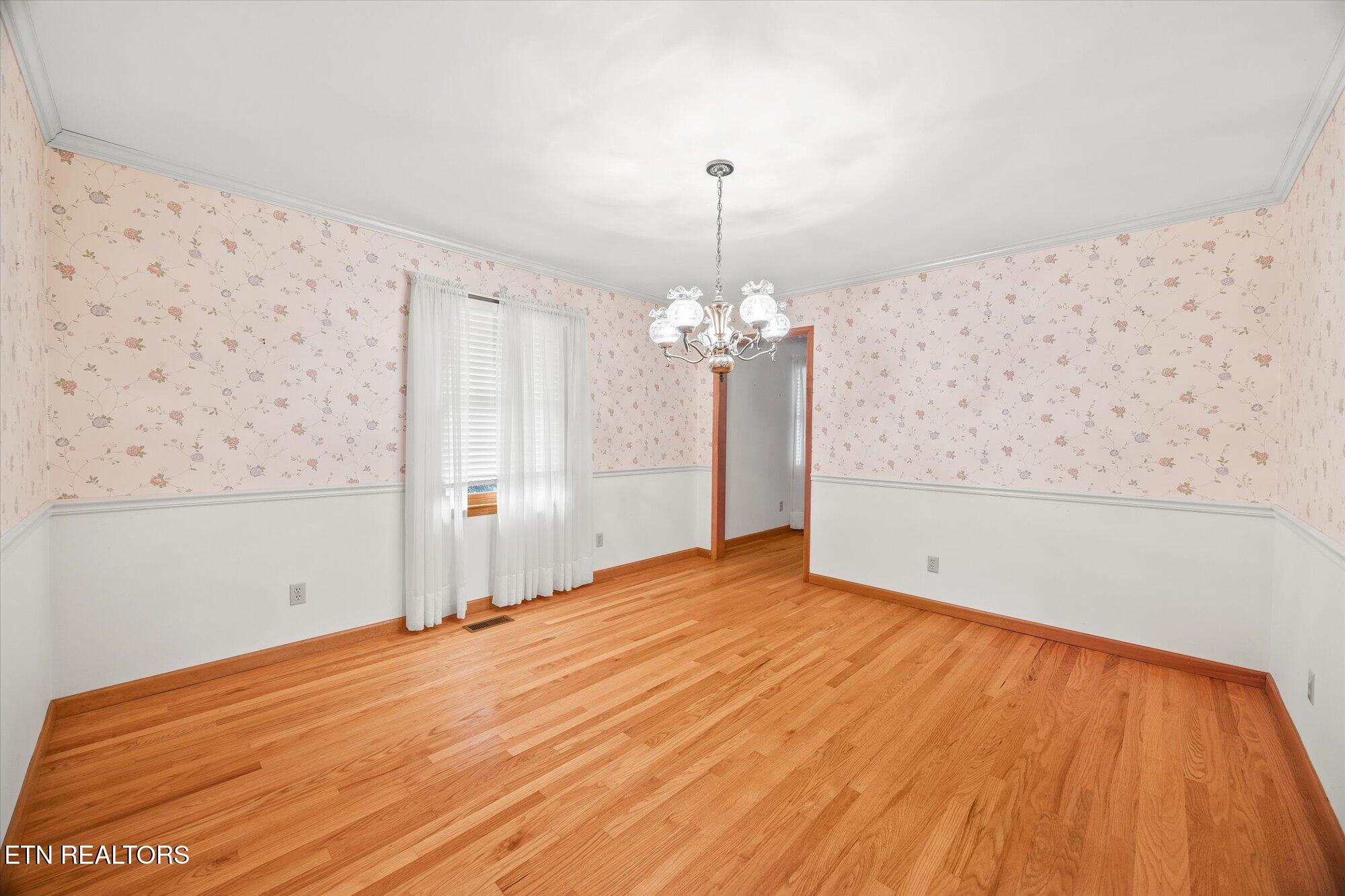 600 North Pickard Avenue Cookeville, TN 38501 - Photo 2 of 32 20-600 N Pickard Ave, Cookeville _5907