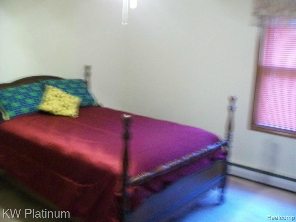 7372 Gibbons Road Jeddo, MI 48032 - Photo 12 of 13 Master bed.jpg