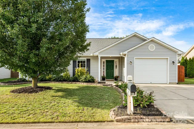 $395,000 | 299 West Swift Creek Road, Fletcher, NC 28732