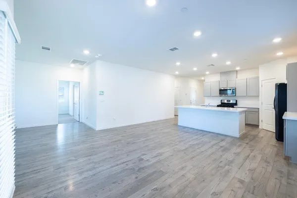 $490,000 | 2057 Skipper Cv Way, Plumas Lake, CA 95961