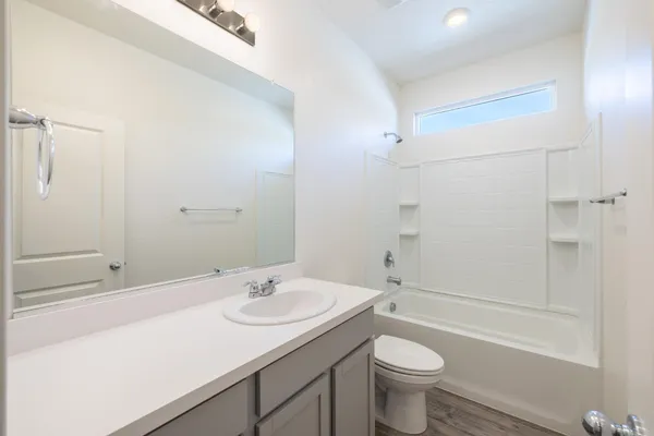 $490,000 | 2057 Skipper Cv Way, Plumas Lake, CA 95961