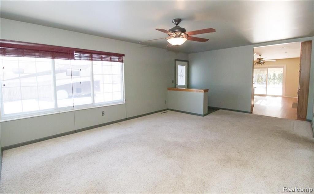5501 Corunna Road Flint, MI 48532 - Photo 26 of 78