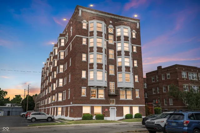 $122,900 | 230 9th Street, Unit 611, Indianapolis, IN 46204