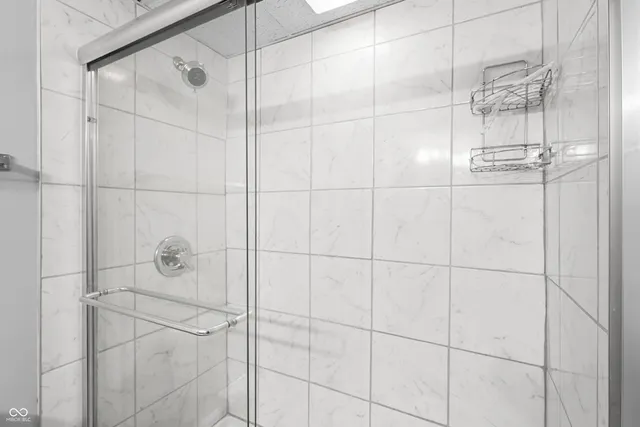 $122,900 | 230 9th Street, Unit 611, Indianapolis, IN 46204