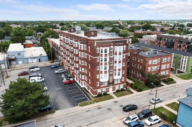 $122,900 | 230 9th Street, Unit 611, Indianapolis, IN 46204