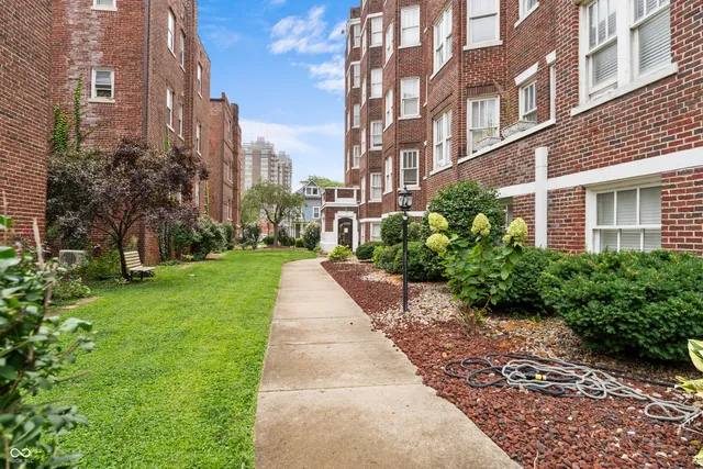 $122,900 | 230 9th Street, Unit 611, Indianapolis, IN 46204