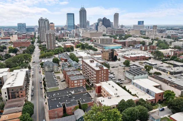 $122,900 | 230 9th Street, Unit 611, Indianapolis, IN 46204