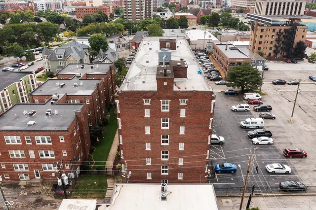 $122,900 | 230 9th Street, Unit 611, Indianapolis, IN 46204