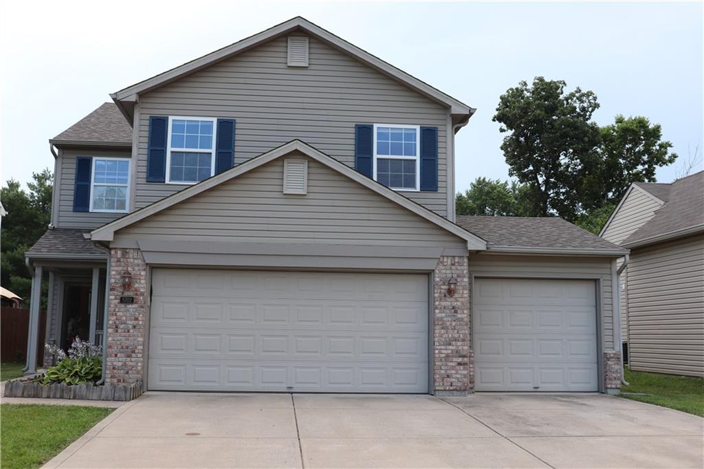5702 Long Ridge Place Indianapolis, IN 46221 - Photo 2 of 46 Gallery Image 2
