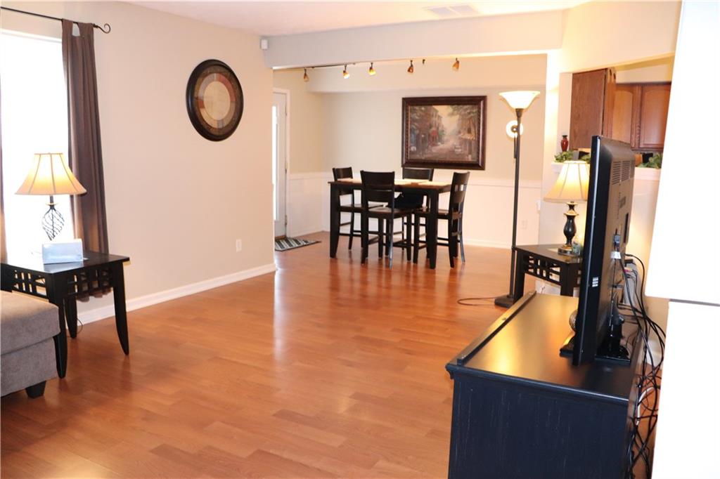 5702 Long Ridge Place Indianapolis, IN 46221 - Photo 6 of 46 Gallery Image 6