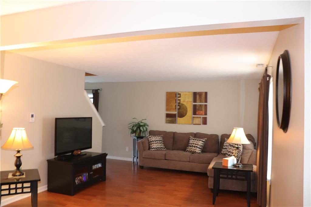5702 Long Ridge Place Indianapolis, IN 46221 - Photo 7 of 46 Gallery Image 7