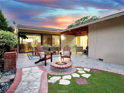 $2,399,000 | 2316 Vía Carrillo, Palos Verdes Estates, CA 90274