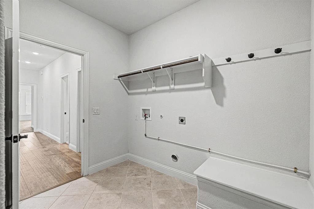 1080 Canuela Way Justin, TX 76247 - Photo 17 of 40 a view of an empty room