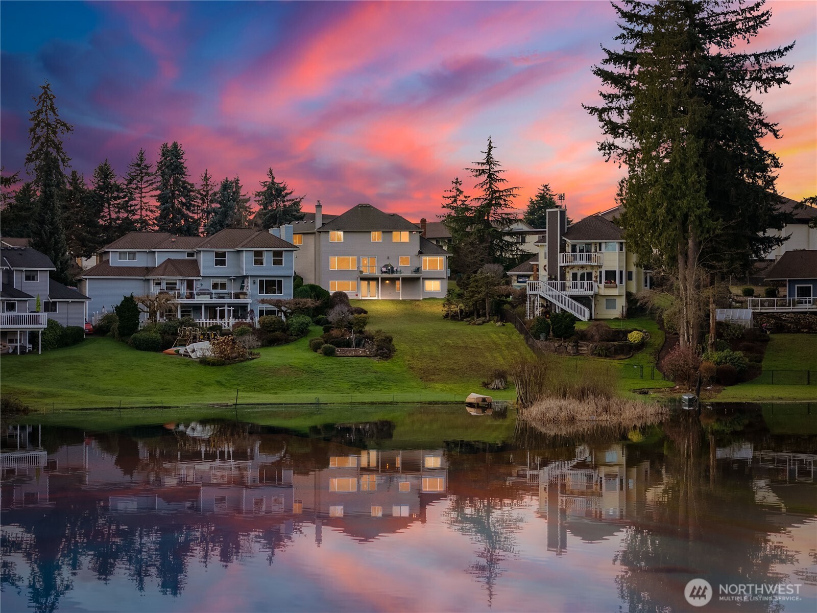 30714 19th Avenue South Federal Way, WA 98003 - Photo 3 of 37