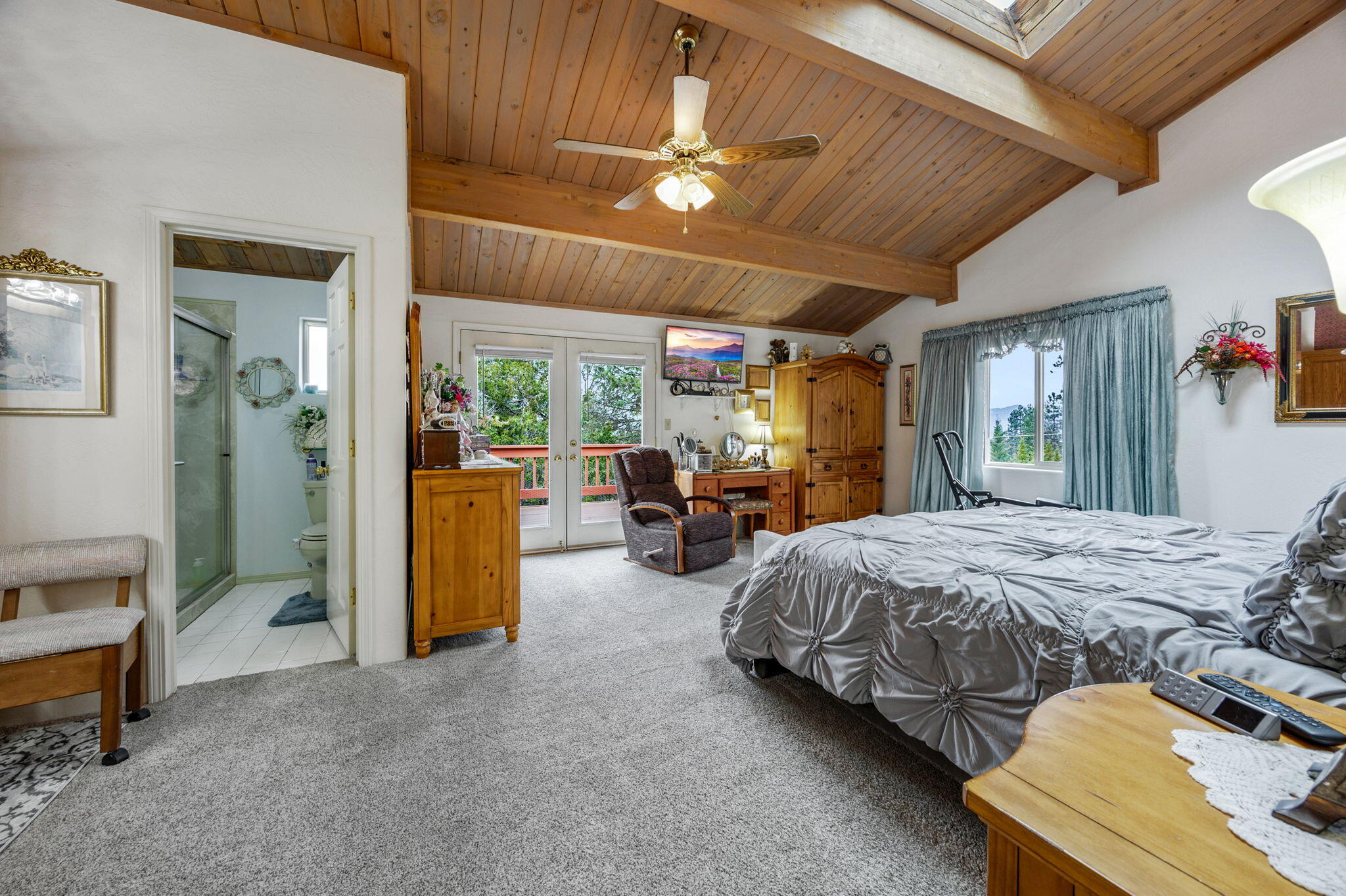 301 Trollview Road Grants Pass, OR 97527 - Photo 20 of 52 20