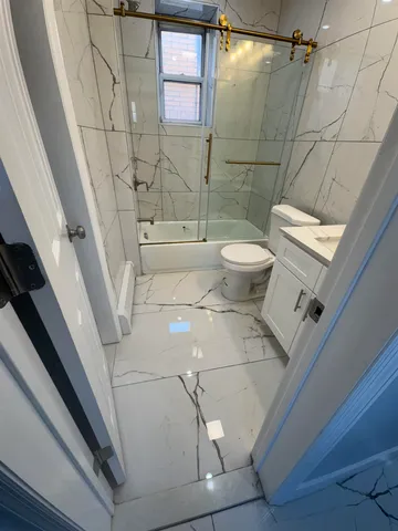 $1,990 | 321 Avenue C, Unit 3, Bayonne, NJ 07002