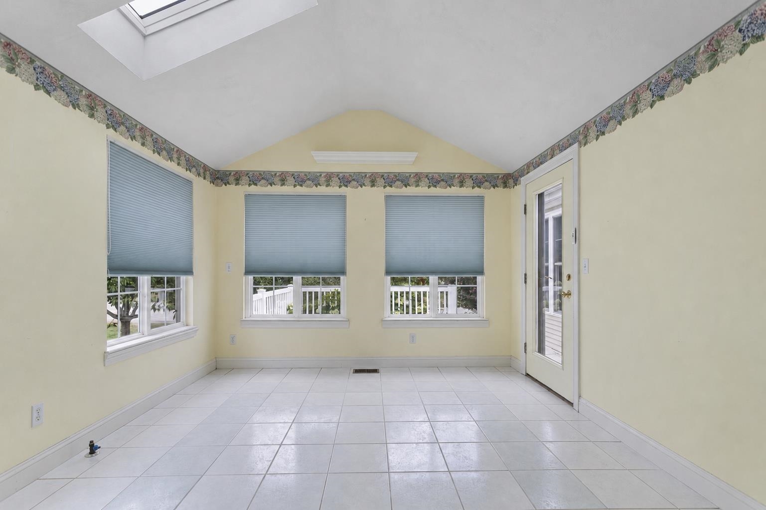 63 Hampton Meadows Hampton, NH 03842 - Photo 21 of 55 Gallery Image 21