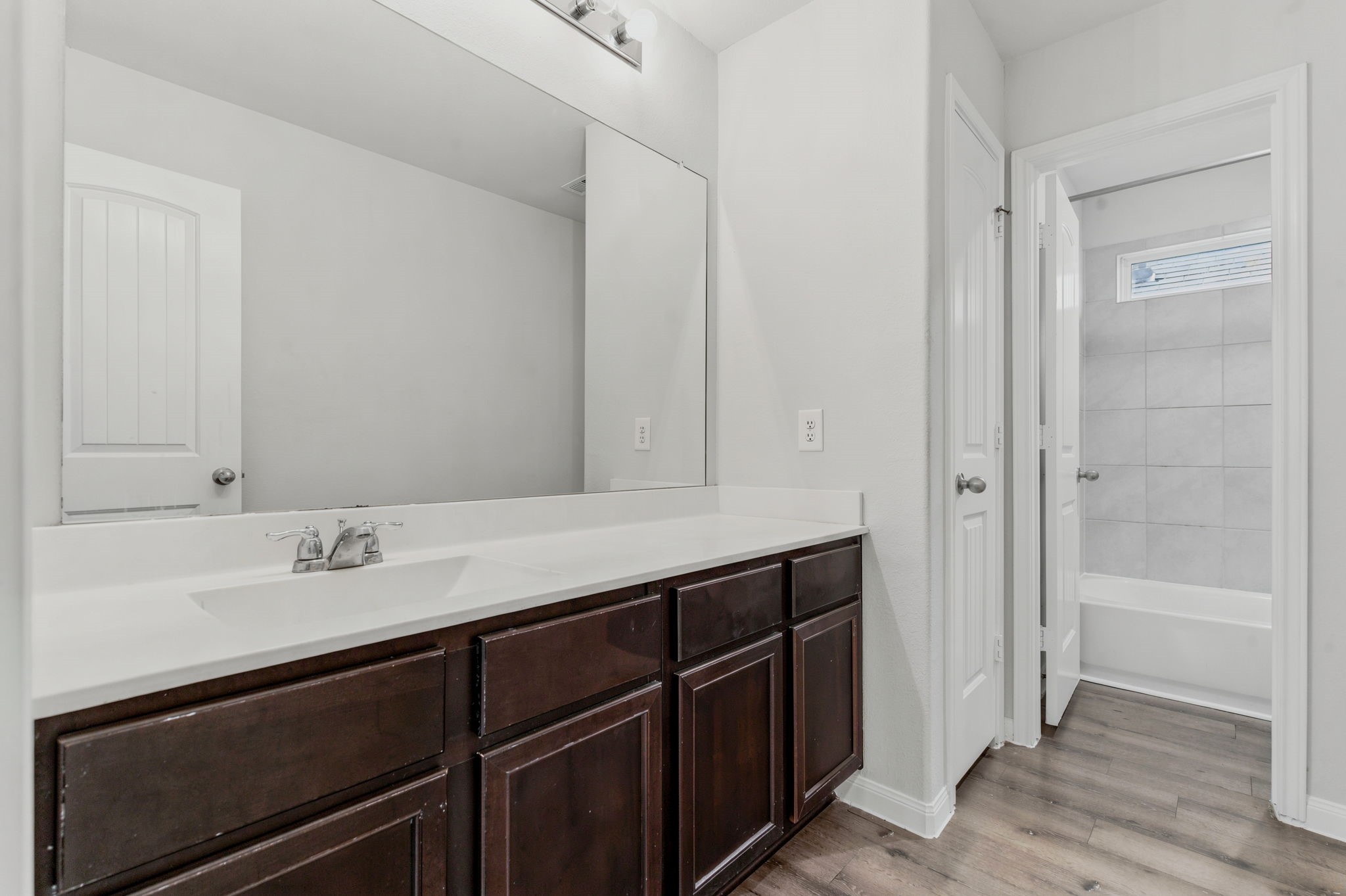 23658 Buttress Root Drive Spring, TX 77373 - Photo 25 of 32 2nd Bathroom