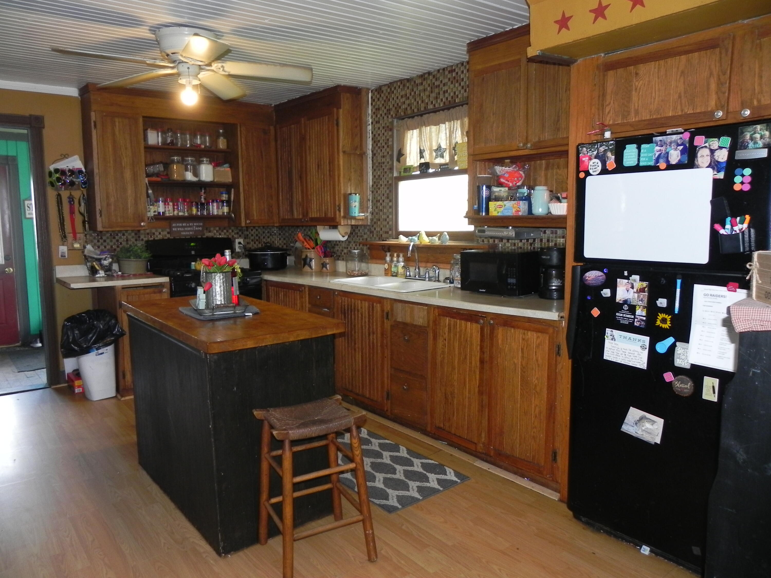 89137 Old Swamp Road Decatur, MI 49045 - Photo 4 of 28 DSCN7657