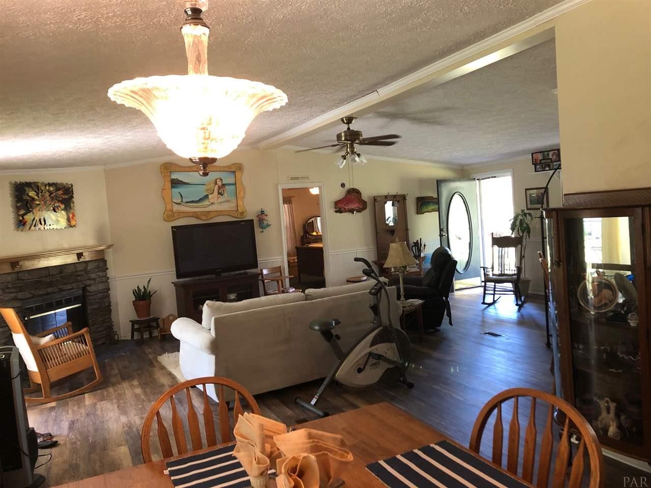 3521 Perdido Lake Road Cantonment, FL 32533 - Photo 9 of 34
