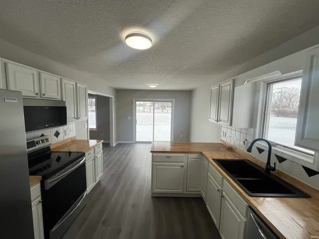 $247,500 | 6823 Creekwood Trail, Fort Wayne, IN 46835