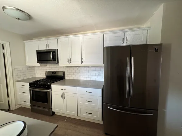 $2,300 | 9501 Quail Court, Unit A, Austin, TX 78758