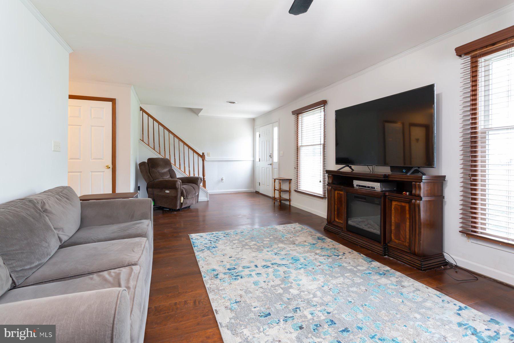 713 Anderson Street Silver Spring, MD 20904 - Photo 4 of 17 Gallery Image 4