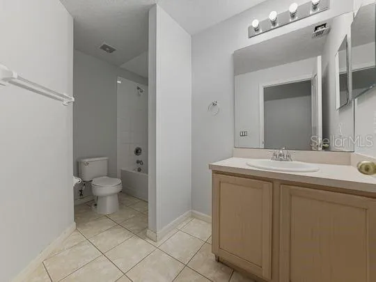 a house with swimming pool in front of it