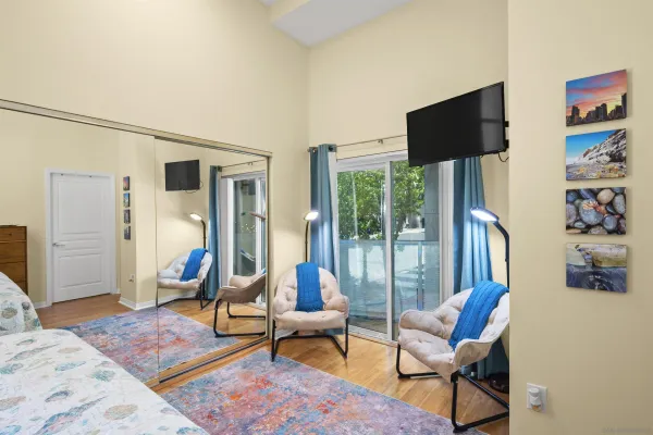 $7,300 | 531 Front Street, San Diego, CA 92101