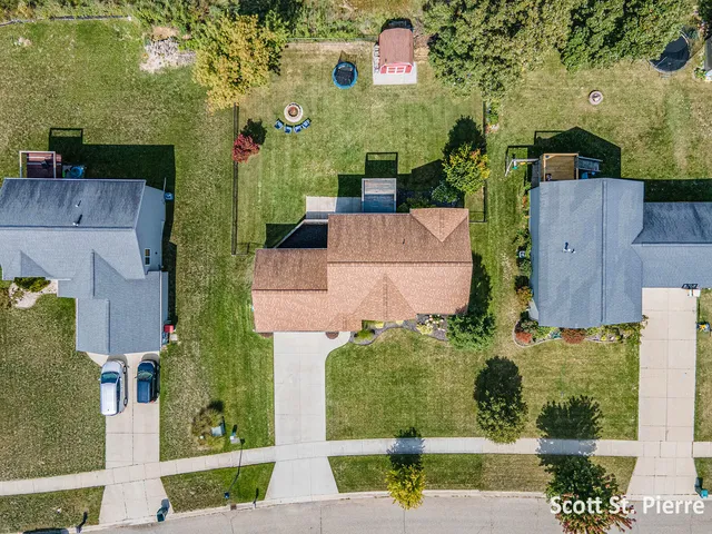 $425,000 | 5279 Windfield Drive, Allendale, MI 49401