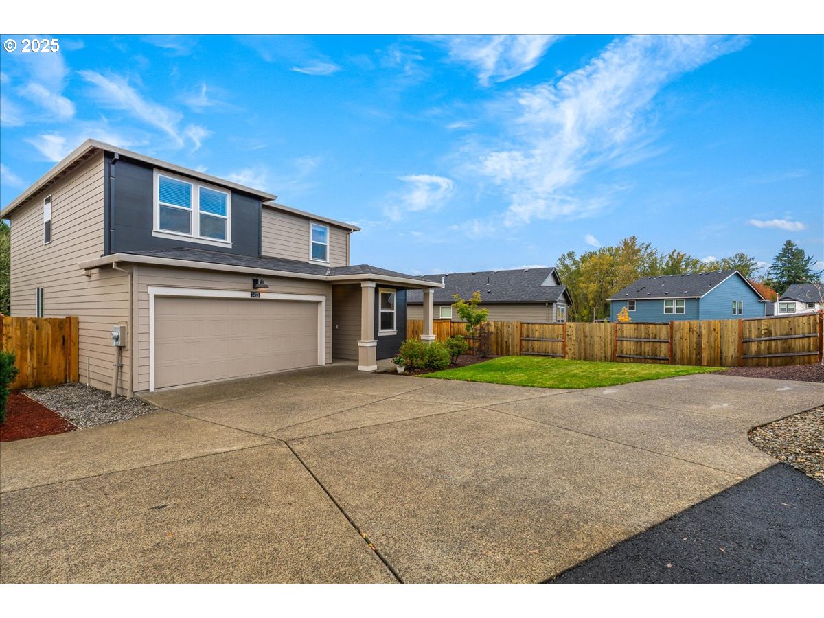 3499 Southeast Paropa Avenue Gresham, OR 97080 - Photo 2 of 48 a view of backyard of a house