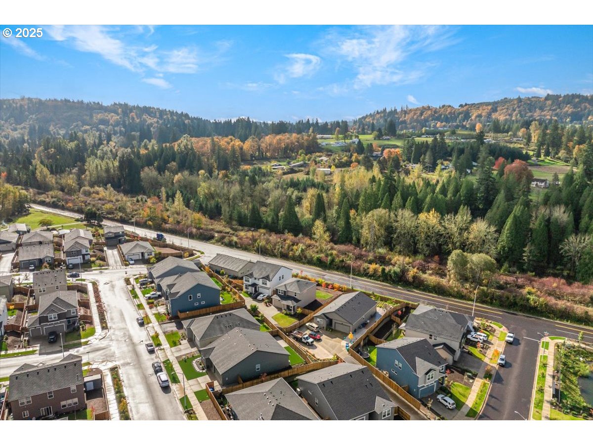 3499 Southeast Paropa Avenue Gresham, OR 97080 - Photo 45 of 48 a view of a city