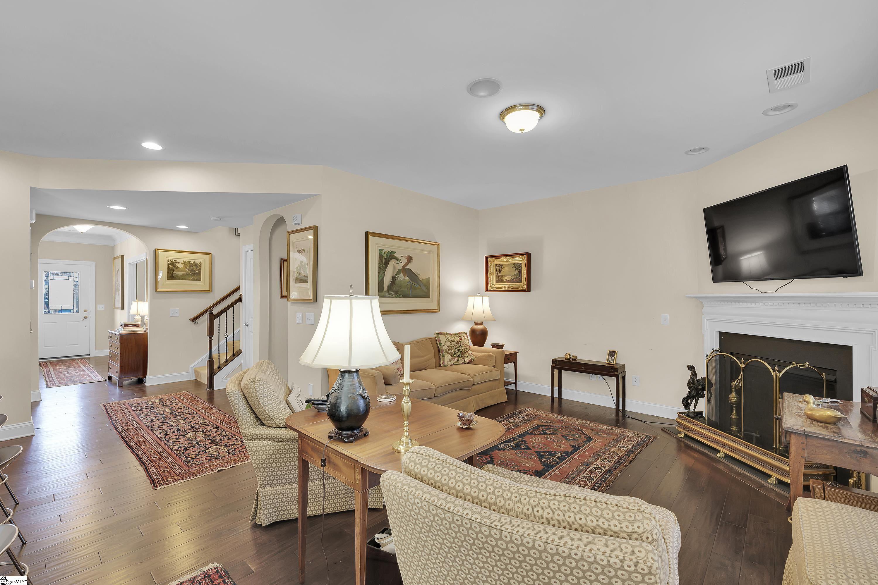 11 Wagram Way Greenville, SC 29607 - Photo 10 of 28 Gallery Image 10